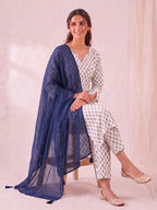 Aarzoo Blockprint Blue Kurti Set - 3